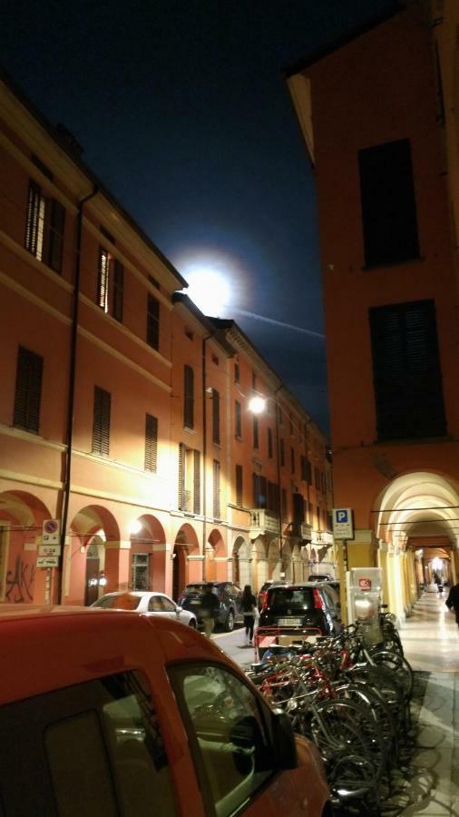 Arpa Apartments Bologna Center Екстериор снимка